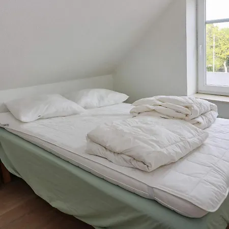 Holiday home 6 Person In Hadsund-by Traum